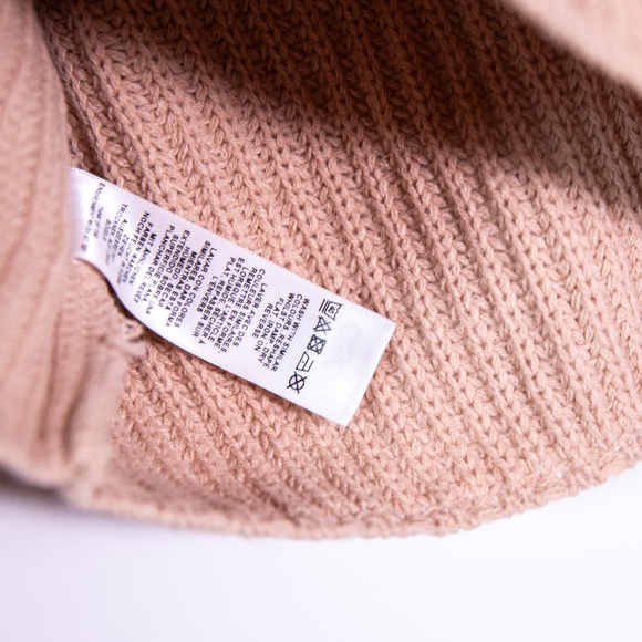 NEW Asos Women's Knit Crew Neck Cropped Long Sleeve Pullover Sweater Blush Pink - Picture 3 of 4